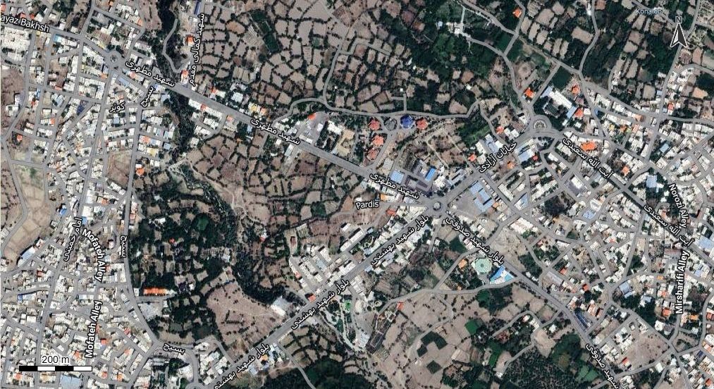 نقشه همراه با تصویر هوایی - ماهواره ای تفرش در اتوکد با مختصات UTM