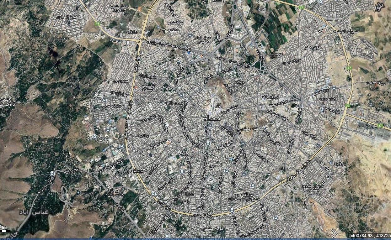 نقشه همراه با تصویر هوایی ماهواره ای شهر همدان در اتوکد با مختصات UTM