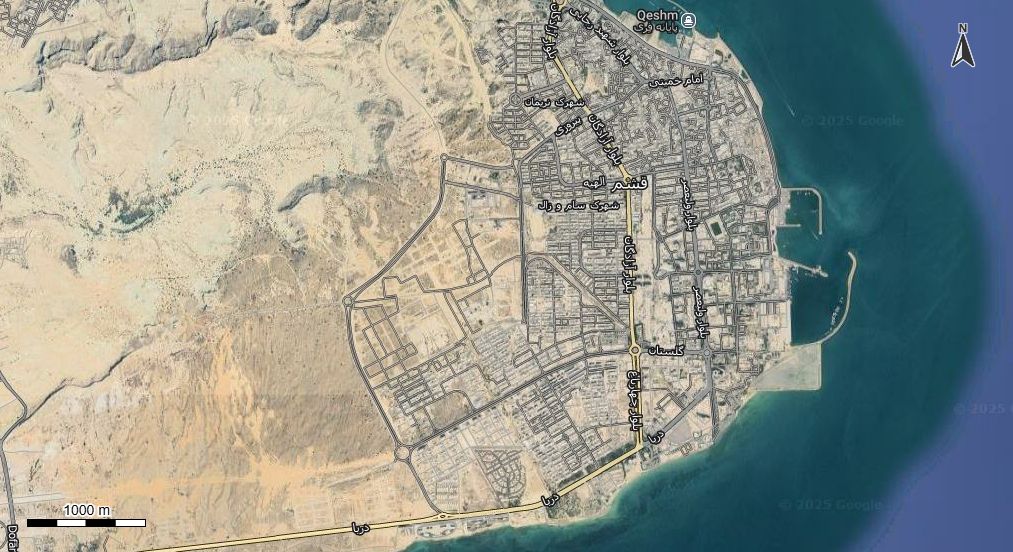 نقشه همراه با تصویر هوایی - ماهواره ای قشم در اتوکد با مختصات UTM