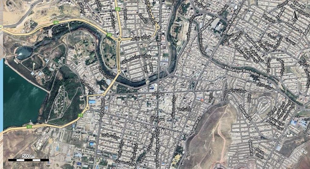 نقشه همراه با تصویر هوایی - ماهواره ای شهر مهاباد در اتوکد با مختصات UTM