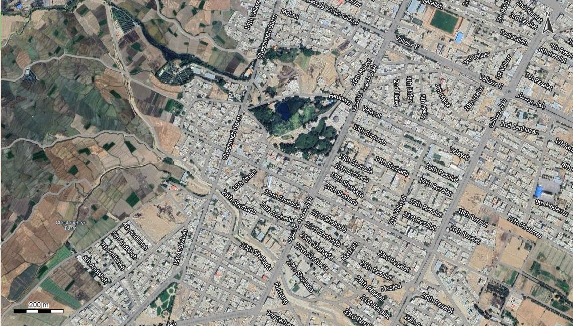 نقشه همراه با تصویر هوایی - ماهواره ای شهر لردگان در اتوکد با مختصات UTM